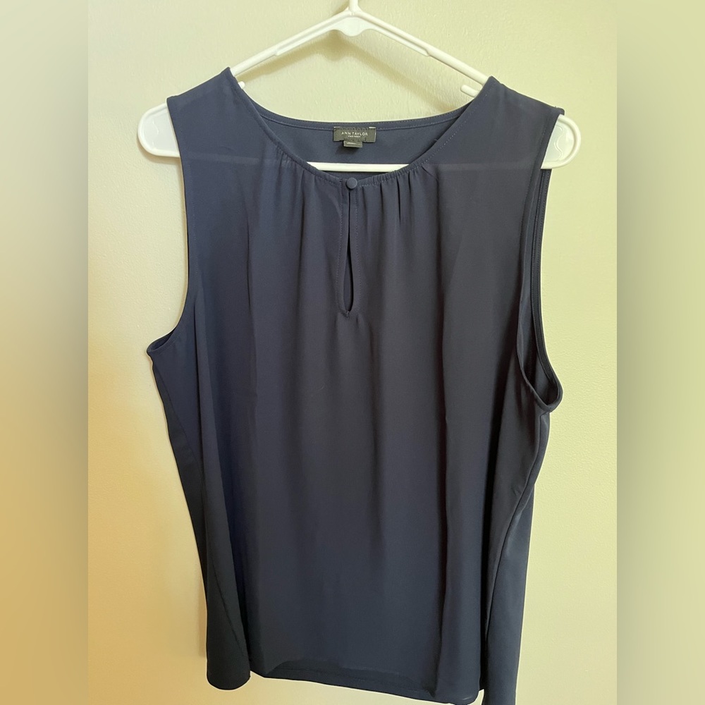 Navy Ann Taylor sleeveless top